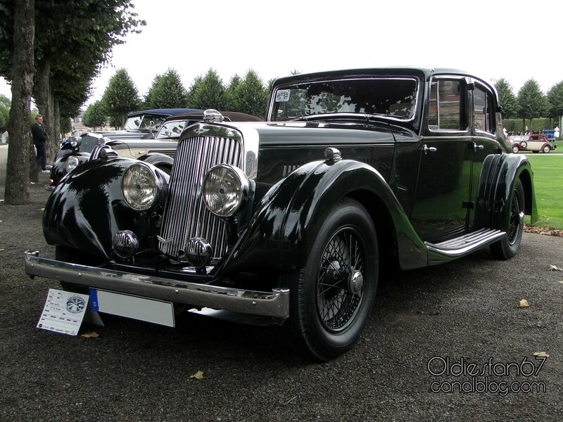 aston-martin-15-98-saloon-1938-1