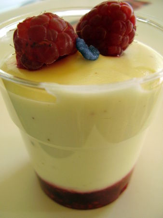 verrines_framboise___violette___mousse_chocolat_blanc_008