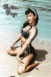 RP522_Bettie_Page_In_the_Sand_Posters