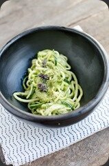 Spaghetti-courgette-basilic-thai-13