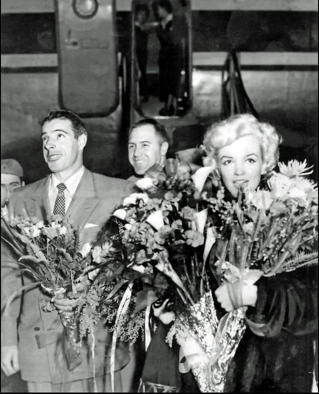 1954-02-08-Japan-02-Fukuoka-Itazuki_airport-010-1