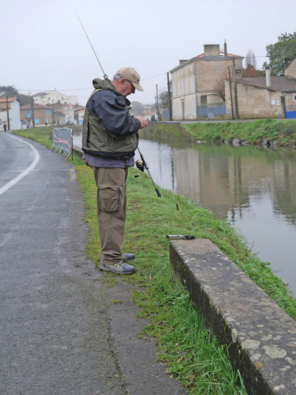Pêche truites 110323 9 ym Christian