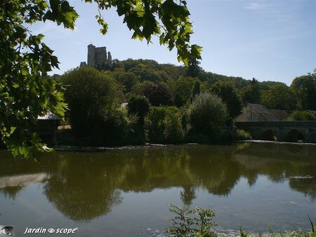 Lavardin_loir_et_chateau