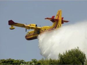 canadair Salon sur la touche