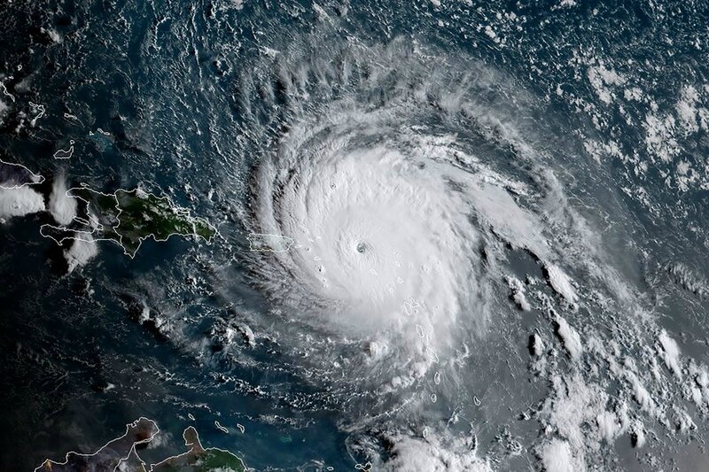 7789987979_des-images-satellites-de-l-ouragan-irma
