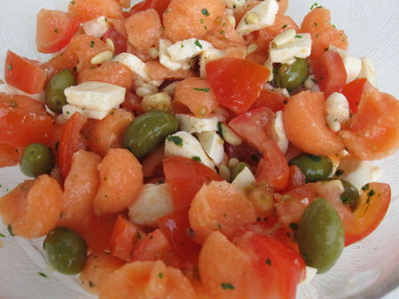 Salade de melon et tomates recettes entrees Melon doré et dernières tomates du jardin pour une entrée simple et savoureuse