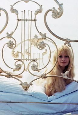 1965-saint_tropez-plage_lit-par_jicky-011-1