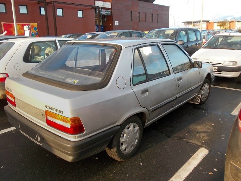 Peugeot309GRar2