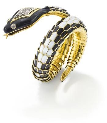 An_enamel_and_diamond_snake_bracelet