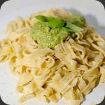 Tagliatelles fraîches au pesto