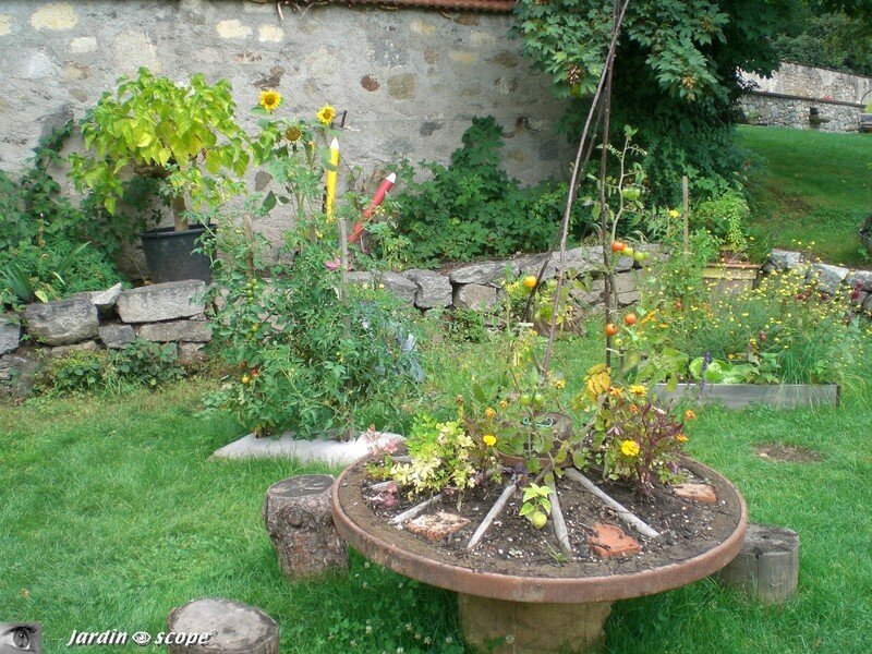 Un salon de jardin…pas comme les autres !