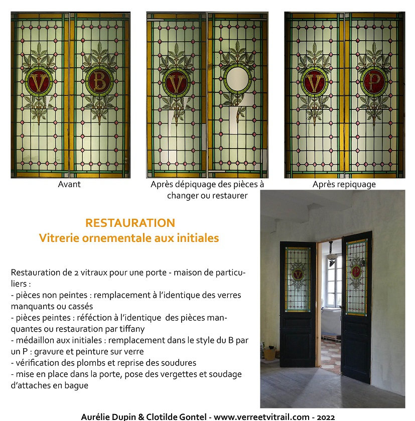 Rénovation vitrail porte aux initiales 