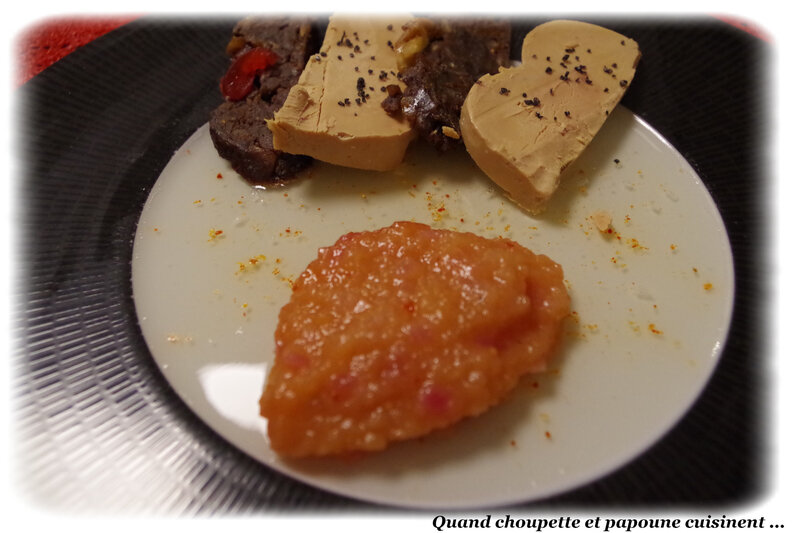 assiette de foie gras de canard sur gelée de gewurtz, chutney de bergamote-1432