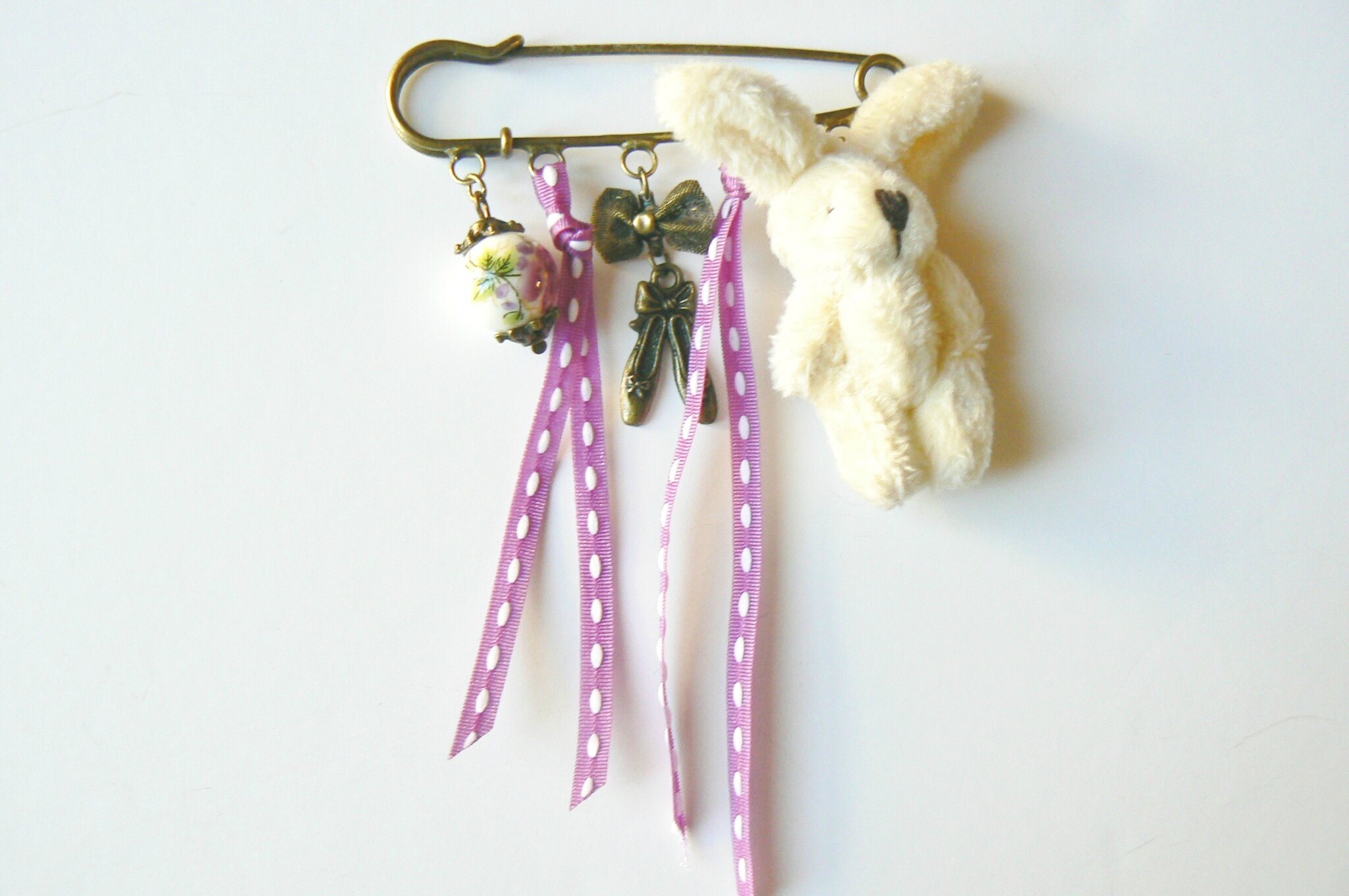 BROCHE LAPIN