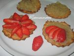 Tartelettes_p_te_maison_aux_gariguettes_et_compot_e_de_pommes_010