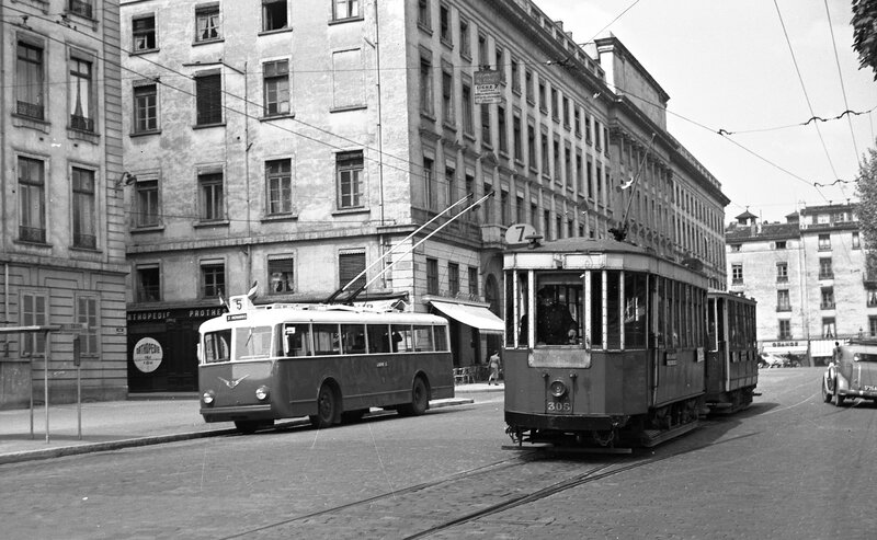 1953-06-23 - Lyon - Cours de Verdun - Bazin