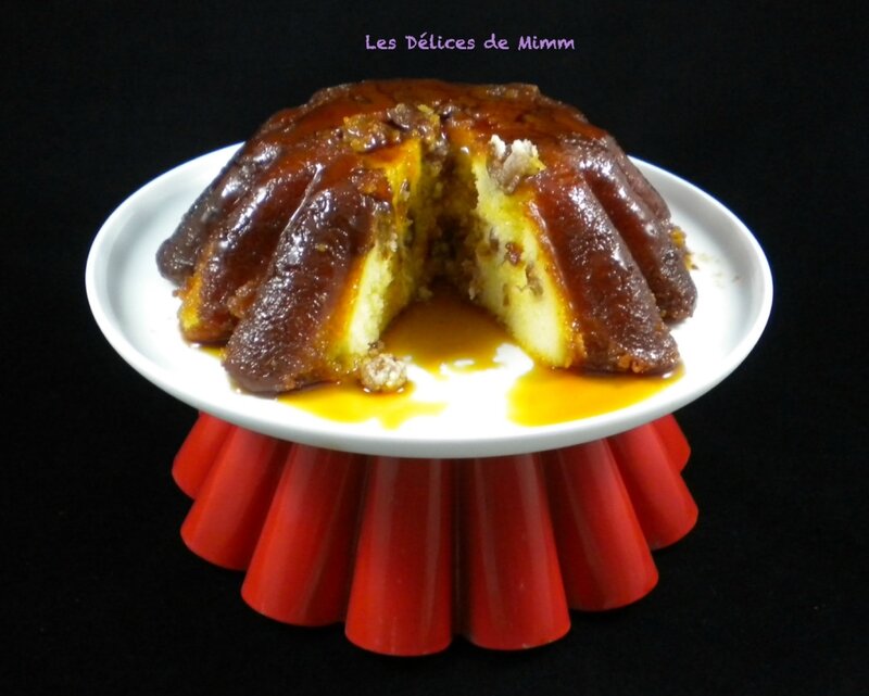 Gâteau de semoule au caramel et aux raisins secs 3