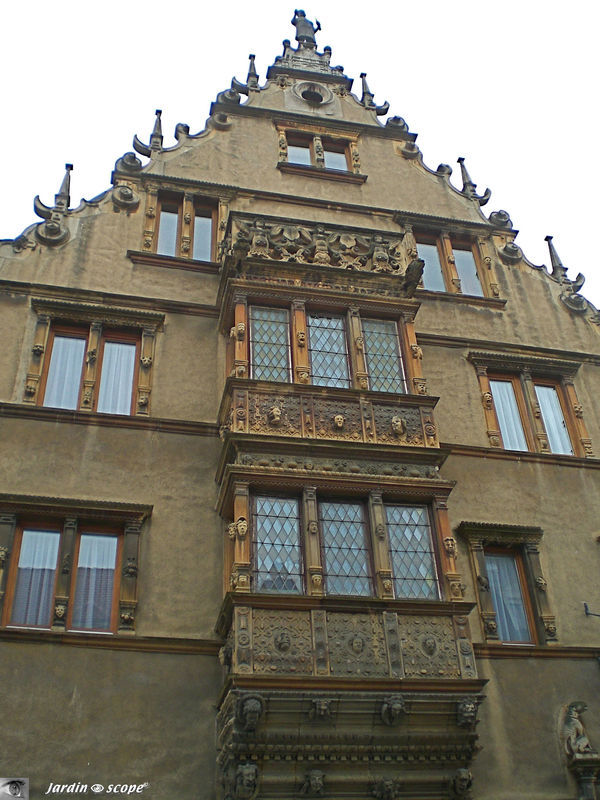 La fameuse Maison des Têtes à Colmar
