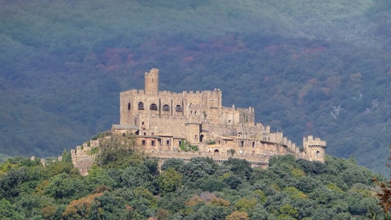 castell_de_requescens1