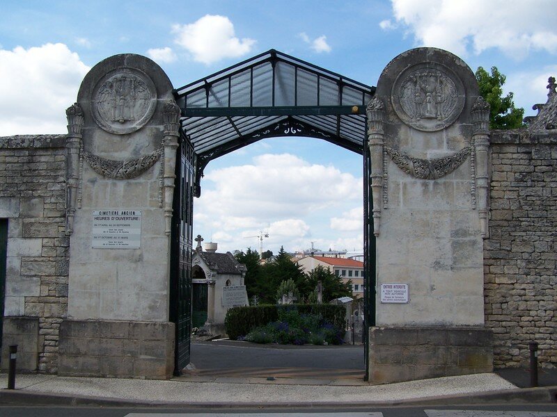 Cimetière ancien