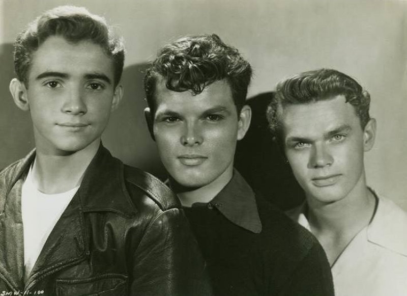 Dangerous_Years-studio-Scotty_Beckett-Dickie_Moore-Harry_Harvey_Jr-1