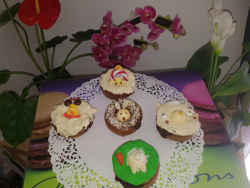 Pâque donuts 12