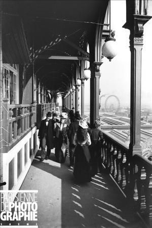 Premier étage Tour Eiffel 1889