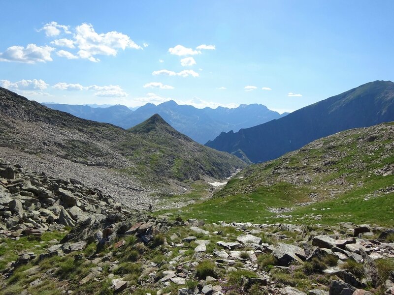 La redescente après le col de Certascan (2600m)