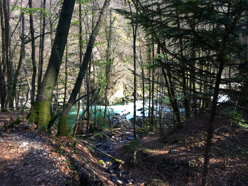 Descente le long du Chéran