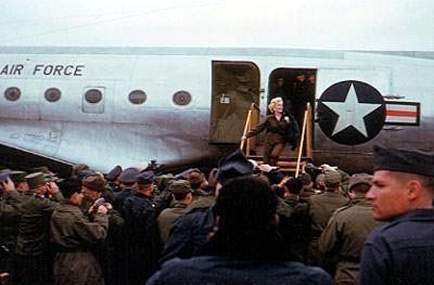 1954-02-16-2_seoul-1-base_K16-arrive-013-1