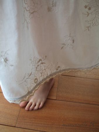 voile coton blanc brodé (épuisé)