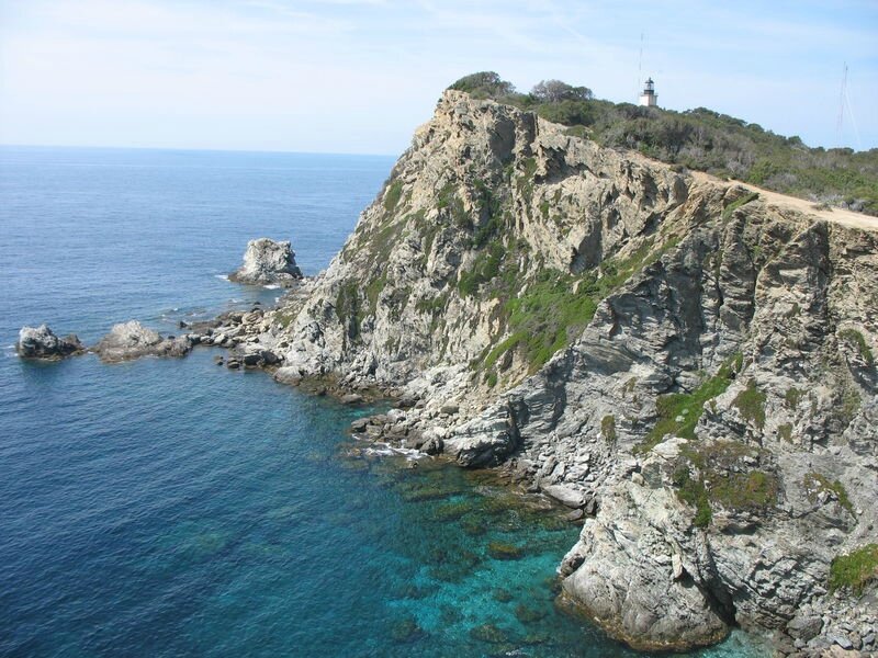 Île de Porquerolles, falaises, le phare