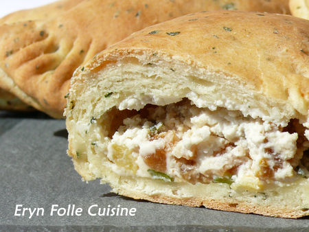 chaussons_crousti_moelleux_basilic_chevre_abricot5