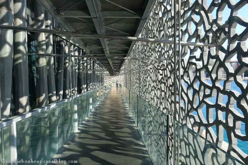 Mucem passage