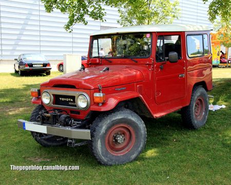 Toyota land cruiser (RegioMotoClassica 2011) 01