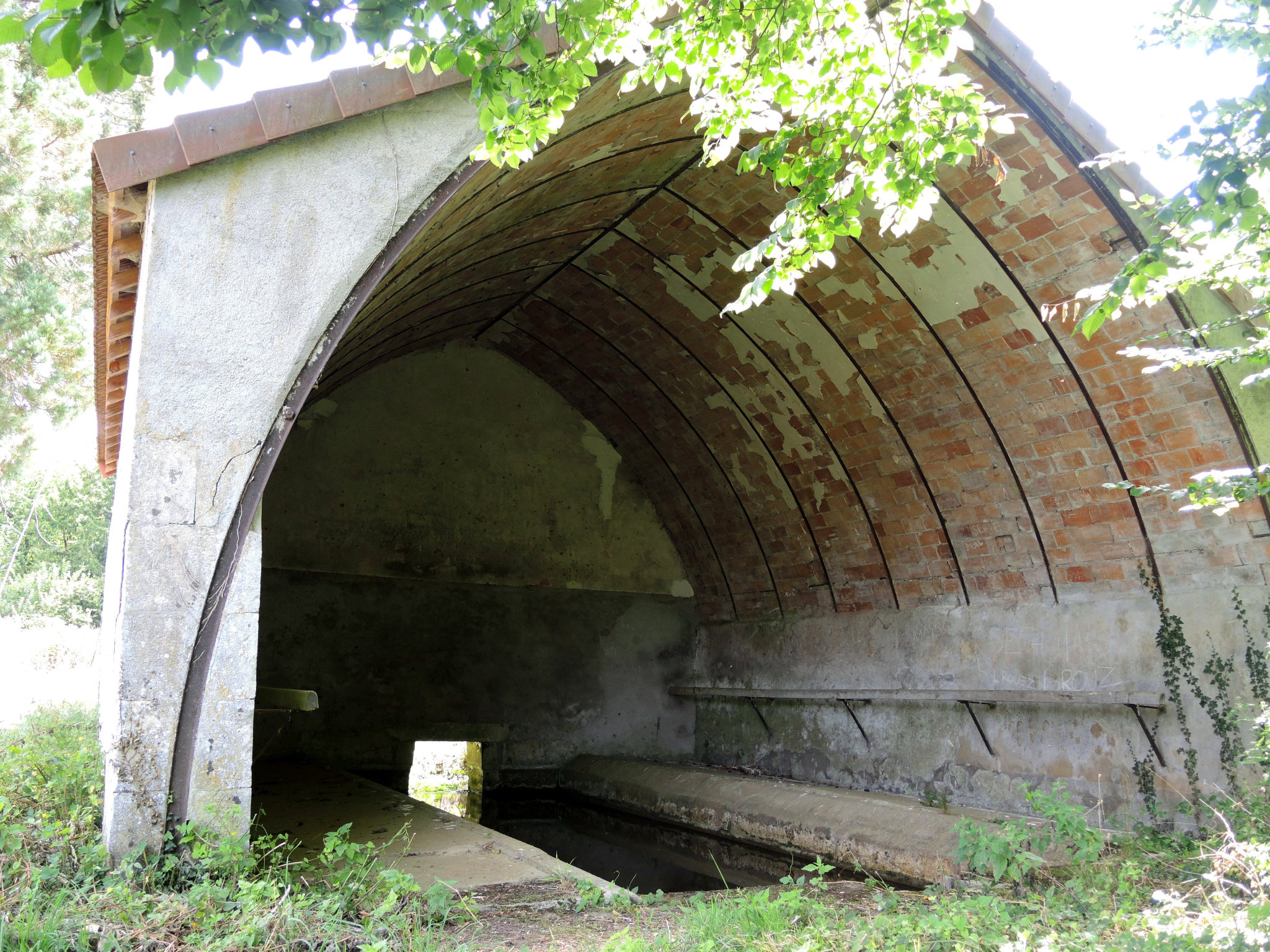 Champvoux, lavoir (58)
