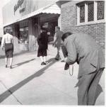 1952-01-Beverly_Carlton_hotel-day2-sitting01-walk-030-1-by_halsman-1