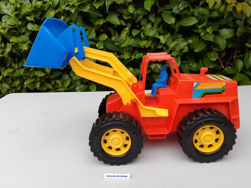 JB 006701