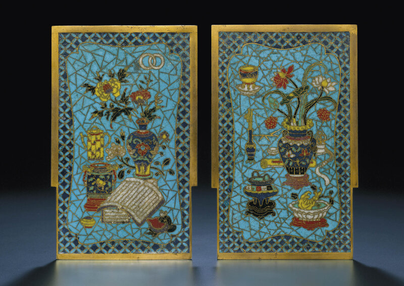 2011_HGK_02861_3601_001(a_very_rare_pair_of_cloisonne_enamel_table_screens_and_stands_kangxi_p)