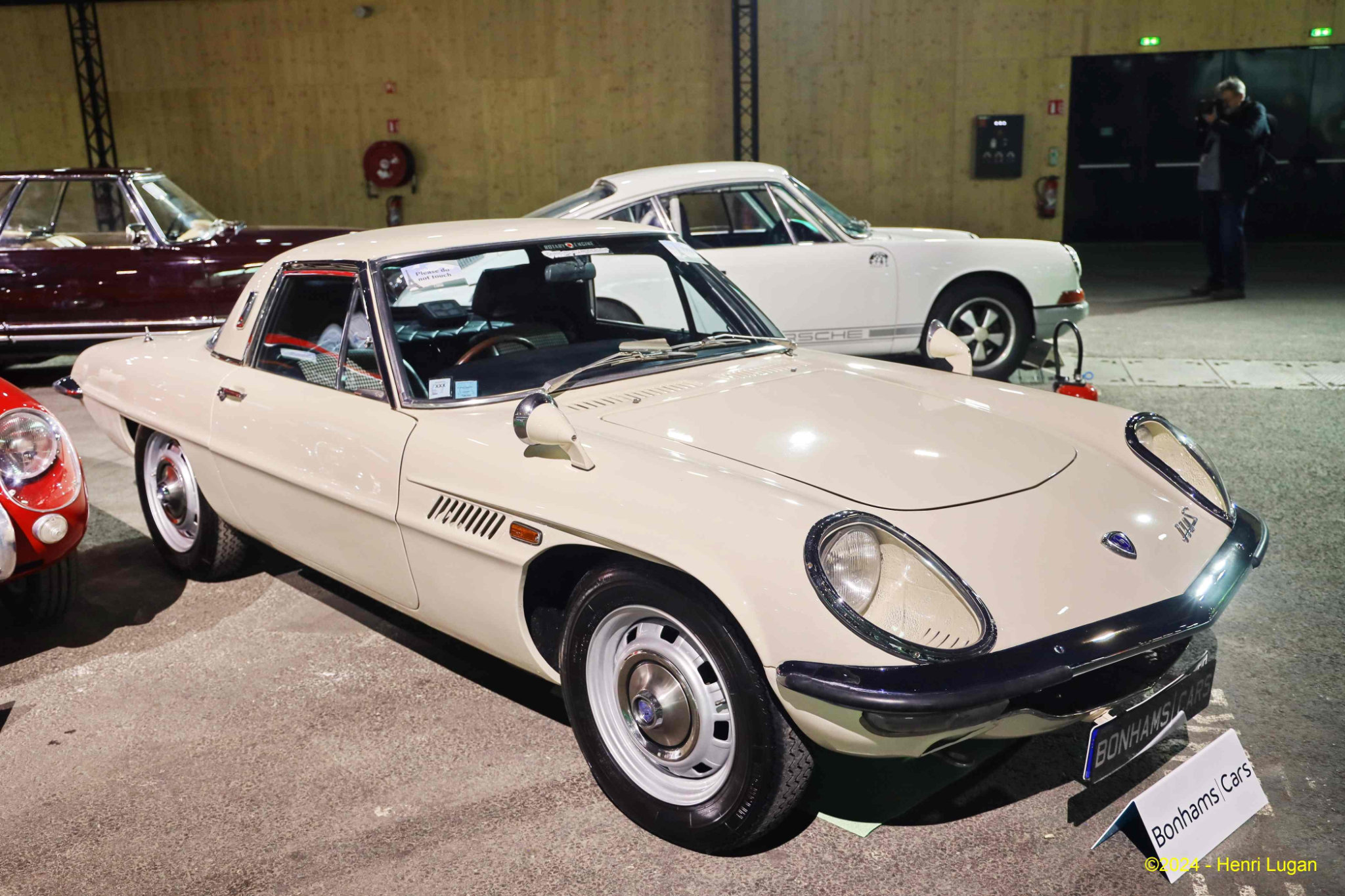 Mazda Cosmo Sport 110 S coupe_01 - 1970 [Jap] HL_GF