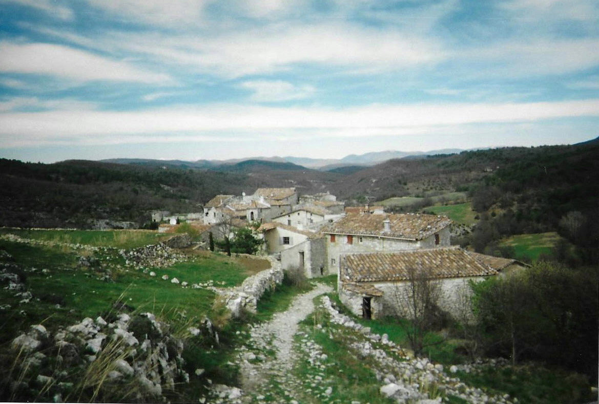 Oppedette, vue sur le village (04)