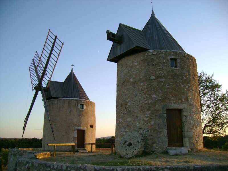 Régusse1