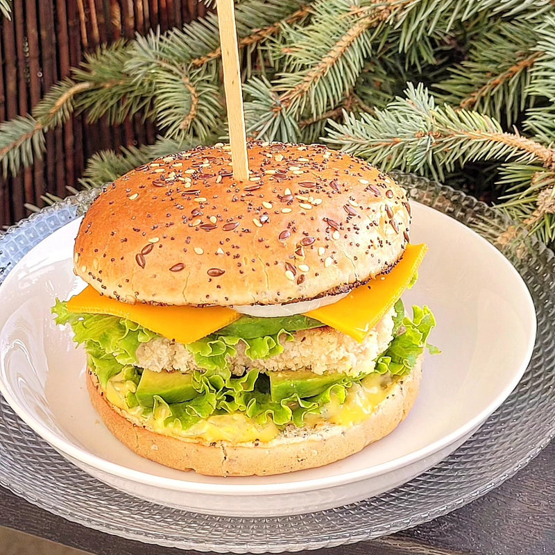 cathytutu lyon nouveau compte 1 tous encuisine cyril lignac burger poisson pané sauce tartare 07 08 2023