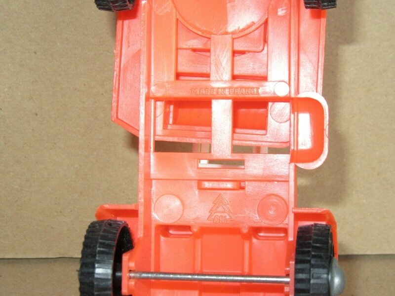 JB 00724