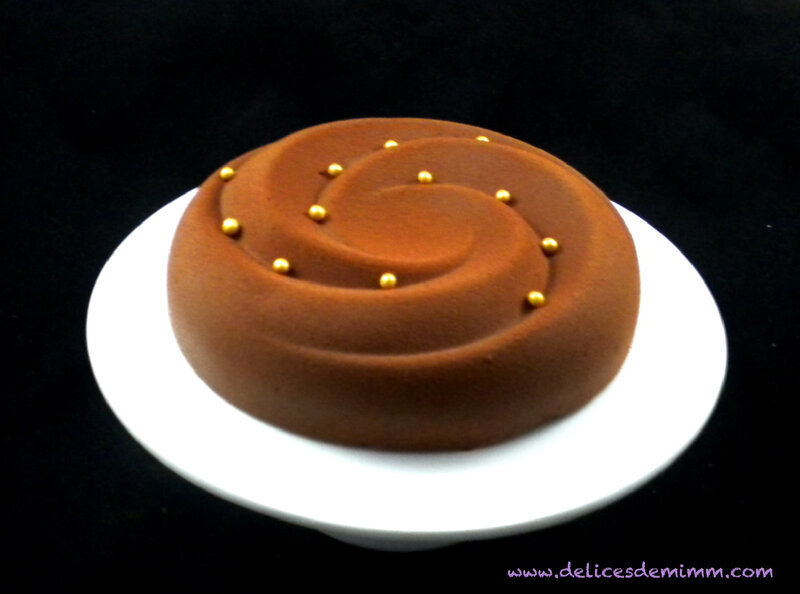 Spirale chocolatée sur brownie aux noix 4