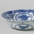 Blue and white <b>klapmuts</b> <b>bowl</b>, Wanli period (1573-1619), 1580-1620