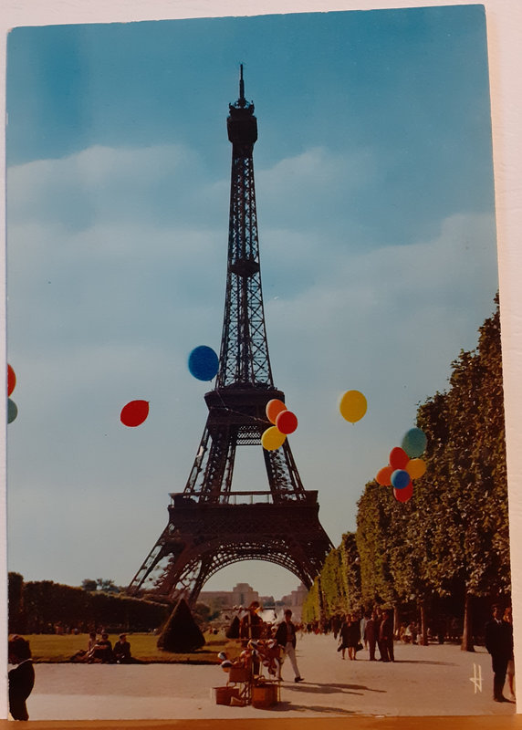 Tour Eiffel écrite
