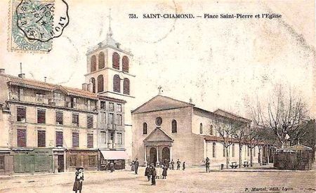 place St-Pierre et église 1907