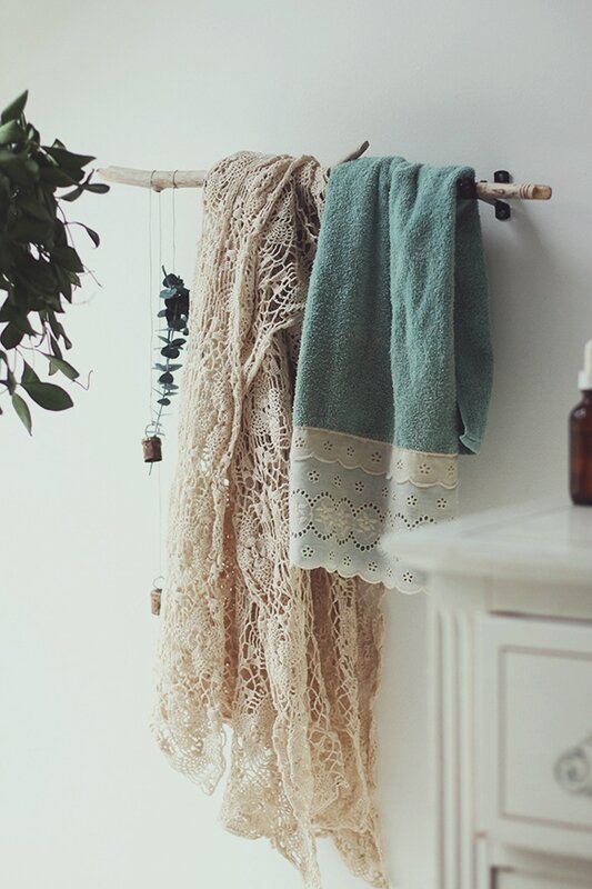 DIY-towel-rack-4