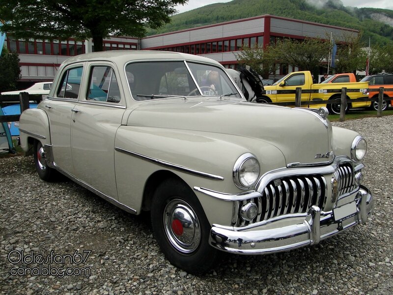 desoto-diplomat-custom-sedan-1950-1